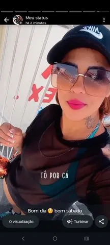 Morena bonita ruiva 😍💜 tatuagem pelo corpo inteiro 