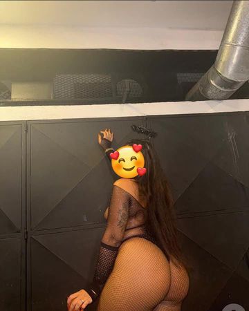 Olá amores meu chamo BÁRBARA sou manaura recém chegada na cidade estilo cavalona bumbum gg ! Sem frescura faço anal consulta cachê . Vem fuder gostoso cmg tira todo seu estresse .