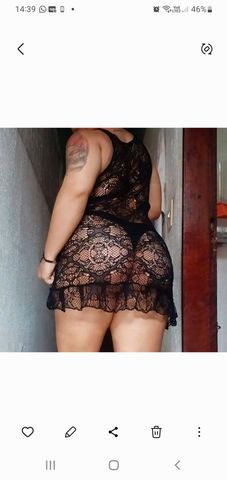 Morena, cabelo curtinho e muitas tatuagens, corpo atlético com direito a peitinho e rabão.
Estilo namoradinha, sem frescuras.
Sem local X 