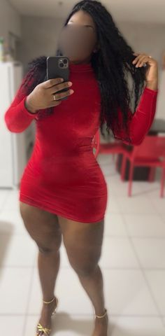 Carioca, mulata de tirar o fôlego, com curvas que você não vai esquecer…
Bunda grande, seios fartos, pele macia e um sorriso que hipnotiza.
Sou 100% natural — zero silicone, 100% prazer.
Tenho o toque quente das mulheres do Rio e a malícia certa pra te deixar nas nuvens.

Gosto de provocar com classe, envolver com charme e entregar momentos que vão te fazer querer voltar. Seja uma rapidinha cheia de tesão ou um atendimento mais demorado e envolvente, comigo é prazer garantido.

Discreta, carinhosa, atenciosa e muito safada na medida certa.
Atendo homens educados que sabem valorizar uma mulher de verdade.
Ambiente limpo, confortável e com total sigilo.
Se preferir, também posso ir até você.

Se você está procurando uma experiência quente, intensa e inesquecível… acabou de achar.
Mande mensagem e marque seu horário. Estou pronta pra te deixar viciado.