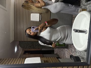 ‪olá tudo bem satisfação Thayla diretamente do Rio de Janeiro, pra São Paulo vim passa uma temporada aqui, e nesse testinho venho fala um pouco de mim, sou novinha magrinha corpo lipado com bumbum na nuca, doida pra ganha leitinho na boquinha sem frescura dou o cuzinho gostoso, uma bela mamada com garganta profunda Eai vamos nos conhecer ?