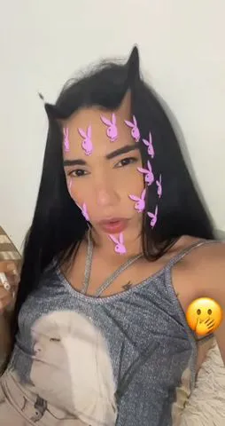 Atendo no meu local , motel , residência ou hotel , 19 cm ativa e passiva atendimento estilo namoradinha vendo conteúdos e chamada de vídeo