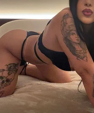 Amanda 390572