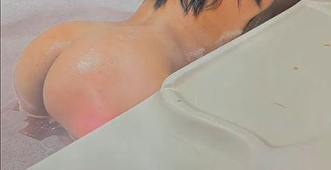 Ola sou nova aqui , amo Fuder então vem comigo . No meu local, não tem outras meninas, somente eu . 

100$ uma rapidinha 