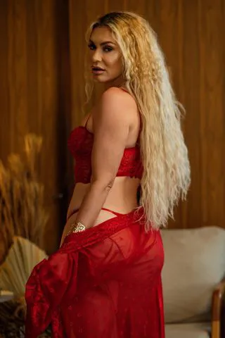 Rosana loira  384803