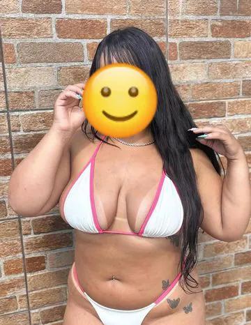 Vem conhecer sua nova namorada
Bucetinha aperta , anal bem gostoso 
E uma boquete enesquecivel 