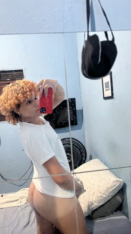 novinho, rabudo e versátil! rsrs