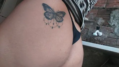 Disponível meus amores.
Trabalho cm oral e vaginal somente,não faço anal.
Atendo em motel ou no caminhão, ou no carro ou casa de clientes, consulta valores.
Vem prova do meu oral e do meu atendimento 
Vendo conteúdo e faço chamada de vídeo.
Gostosa do oral babadinho sem capa,delicioso.
Sexo gostoso e viciante.
