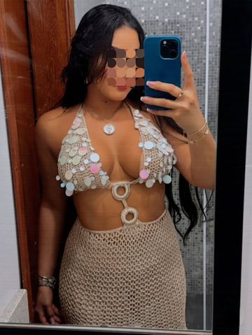 Olá sejam bem vindos ao meu perfil, bora se divertir? Sou uma Acompanhante safadinha gosto muito de sexo,bucetinha gulosa  gosto de ser chupada sem frescura nenhuma beijo na boca tbm 
Te faço uma massagem depois de um dia de trabalho. 
Não Atendo sem preservativo não insista ! 
Prezo pela higiene para que tudo possa fluir melhor , bjinhos 😘 OBS: Não tenho Local , Atendimento em motel , Hotel e domicílio( com um acréscimo) 