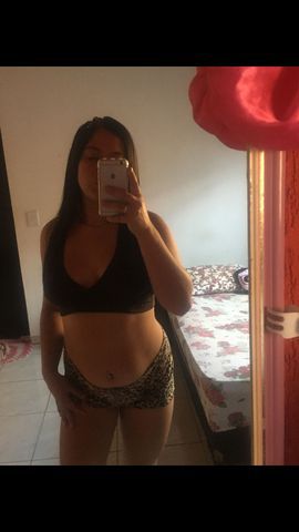 Oiii amores faço presencial chamadas 
Vendo Conteúdos sou bem carinhosa só chamar no zap vidas......😍😘