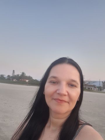 sou gordinha com curvas e vou fazer você delirar 