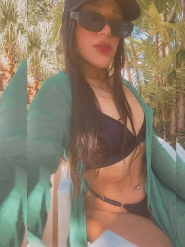 Karolayne  387212