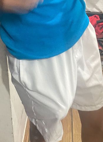 Novinho cheio de tesão!
Sou magrinho, dotado 21cm, faço você gozar gostoso.
Novinhos são bem vindos pra gravar conteúdo