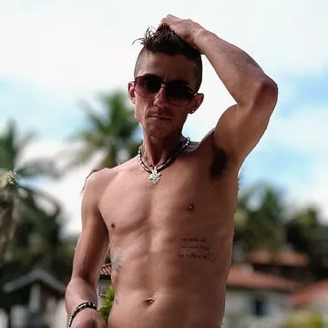 Não existe passado, nem futuro! Só a transformação.. "Vivo um dia de cada vez" 