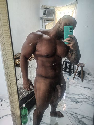 NOVINHO MORENO 275226