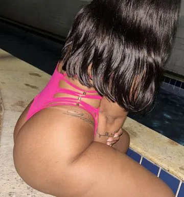 Iniciante não tenho local atendo em hotel,motel 
Acompanhante 
