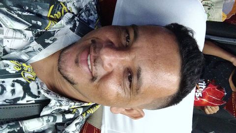 homens Belo Horizonte - MG 31 anos Pau Grosso 