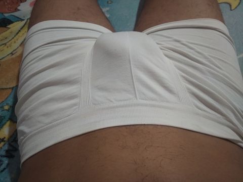 Moreno ativo leitador não sou afeminado, meto gostoso não tenho frescura realizo todos os fetiches sou legal confiável ótima companhia pauzao e demoro a gozar ❤️👄