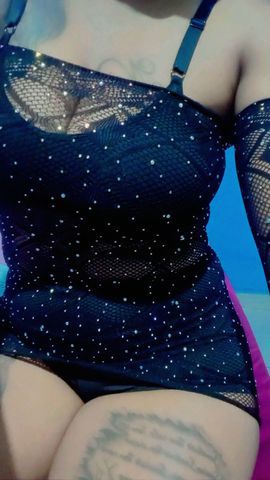 Seja bem vindo ao meu perfil disponível todos os dias atendo anoite toda com horário marcado, sou morena Baiana, simpática, carinhosa, sempre alegre ,educada, ofereço hum atendimento sem frescura, gosto de ser dominada, aceito mim chupar, faço hum oral bem feito, aceito finalizar na minha boca, atendo sozinha, forneço toalhas limpinha, sabonete, tem garagem ,local tranquilo e discreto!!! Vai ser hum prazer atendê-lo 💙