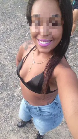 Sou uma Morena jambo... sem frescura 
Venha que seu prazer está garantido!!