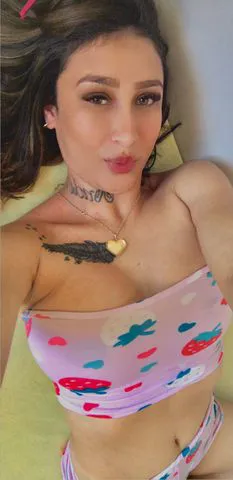 Olá amores estou na cidade de passagem sou carinhosa e bastante educada atendimento meu e sem frescuragem chupo bem babadinho sem frescuragem. Vendo conteúdos e realizo vídeo chamada. Atendo casal também, venha mim conhecer 