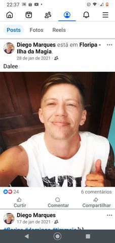 Homem trans buceta apertada bem liberal 