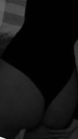 Me chamo Vivian, tenho 18! Anos sou carinhosa, é estou disponível pra satisfazer seus desejos 🫣FAÇO VÍDEO CHAMADA SOZINHA OU ACOMPANHADA AO VIVO NO WHATSAPP 😈😋😋 muito prazer é toda paciência é carinho do mundo  ❤️ Adoro fica meladinha na pica 😈 Sou uma magrinha gostosa da bucetinha rosa apertadinha Estou localizada na Martin de Sa  Per noite hoje por apenas 800 reais chama bb 😏🔥 Vivi Putinha Moranguinho 🍓🍓