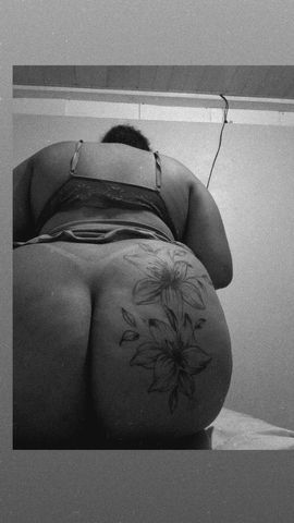 disponível com local, no ouro verde
sou mulher, altura 1.69 tenho bumbum gg sou gordinha