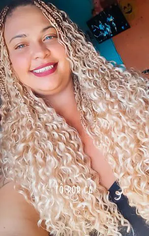 Sou uma morena bem safada ,bem dedicada na cama amo realizar fetches desejos e tudo que há de prazeroso. Adoro dar meu rabao bem bronzeado e fazer uma super garganta profunda uma delicia então entra em contato e vem me conhecer melhor ainda