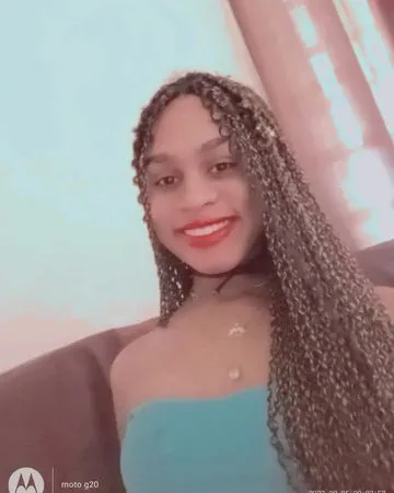 Ludmilla Garciia serviço completo Cuzinho apertadinho 359410