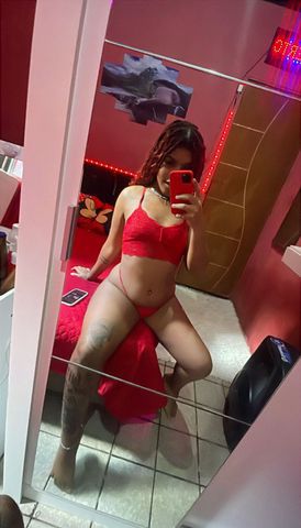 Oii prazer me chamo Vanielly sou uma morena rabuda tesuda com local! Ambiente limpo organizado e de fácil acesso falem comigo pra mais informações obrigada também trabalho com venda de conteúdo e chamada 