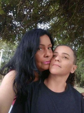 mulheres Florianópolis - SC morena 42 anos Somos um casal de lésbicas fogosas atendemos somente homens acima de 55 anos que sejam voyeur ou que goste de inversão de papéis