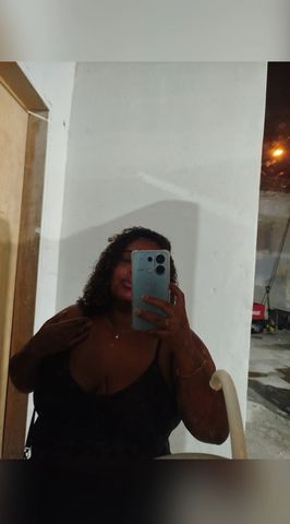 Olá sou Poliana trabalha com vídeo chamada 
Chuva marrom 
Sexting
Fetiches 