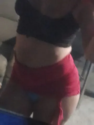 Oi meu amor , sou sua beb3zinha hoje tenho 26 anos ... estou disponível nesse sábado atendimento top de verdade, oral super babadinho, beijos ,sarros sem camisinha, isso sou uma namoradinha que pode te oferecer muito sexo gostoso 🫴, fico agarradinha te dou carinho e sarros, quiser uma putariaa, pode dá umas tapinhas , sou de acordo pra você, homem de bom gosto, algo que vai valer a pena , vamos trocar carícias hoje ?
Atendo homem mulher e casal 💖 e também realizo chamada de vídeo ta 🩷💋💘💞