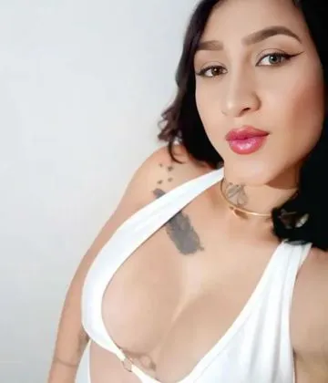 Olá amores estou na cidade de passagem sou carinhosa e bastante educada atendimento meu e sem frescuragem chupo bem babadinho sem frescuragem. Vendo conteúdos e realizo vídeo chamada. Atendo casal também, venha mim conhecer 