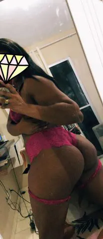 Ola me chamo Bel trabalho com massagem e sexo oral e penetração vaginal sem frescura e oral sem frescura.