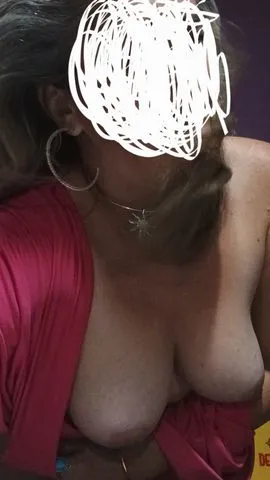 Casada,faço, chamada de vídeo, inversão, atendo casal  vendo conteúdo  395257