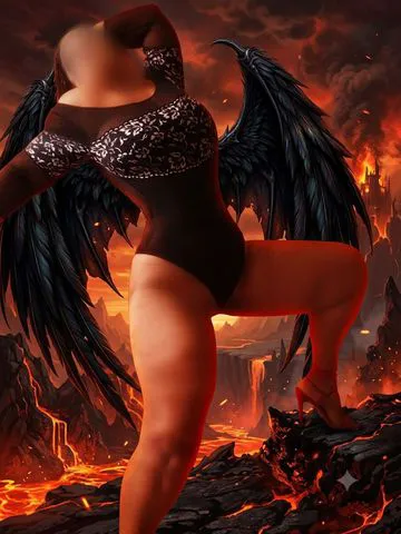 mulheres Recife - PE morena 45 anos Olá!! Sou a Nina uma deliciosa, gostosa e experiente acompanhante, atendo num discreto apartamento em Boa Viagem; atuo com 3 tipos de atendimentos para você escolher:
1. Venda de conteúdos e vídeo chamadas (a partir de 70);
2. Tipo amante: te recebo com beijos intensos e de língua, muitas preliminares, vou te enlouquecer com meu oral profundo e técnicas de pompoarismo humm (a combinar)
3. Universo BDSM: nesse momento ligo uma chave na minha mente e me transformo na Soberana Nina Almodovar, uma mulher forte, livre, dona de si e que não nasceu para ser submissa a nada e a ninguém, nunca me curvo, nunca me dobro, nasci para dominar, comandar e liderar. Tenho dedos mágicos para uma deliciosa massagem prostática, lindos pés 33/34 para brincarmos de podolatria, cordas para shibari, botas e saltos para trampling, amo spanking, humilhação, privação dos sentidos, chuva dourada, chuva marrom, chuva prateada, scat, sufocamento, dog play, mumificação, sextting; curte axilas? Eu amo que cheire e lamba as minhas, food play, findom? Sou uma menina muito má, vamos brincar de ballbusting, tenho uma língua inesquecível e muitos brinquedinhos, adoro fazer feminização e firsting, adoro uma putinha! Estas são apenas algumas das minhas brincadeiras sempre com muita segurança através da palavra secreta (a partir de 450).
