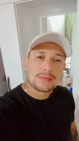 Branquinho tatuado  239662