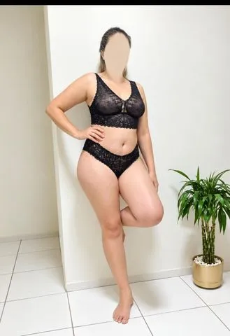 Amanda loiraça   peituda cavalona rabao xgg anal giratório amo  amo fazer anal. 395492