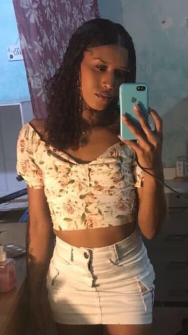 Caroline  298326
