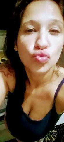 mulheres Santa Cruz Do Sul - RS morena 32 anos Sou morena de 1,58 de altura 56k corpo magro cabelos cacheados compridos olhos cor de mel 