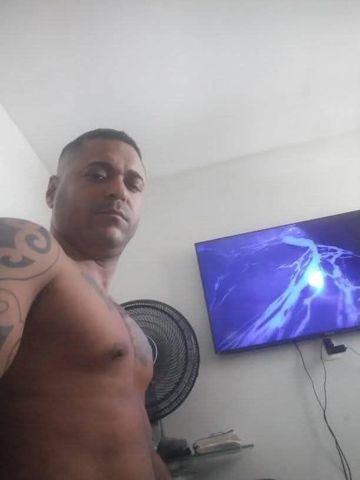 Fogoso safado e carinhoso 
Vou fazer você goza gostoso 
Pra mim delícia 
Zp84991097083