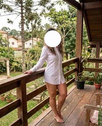 Ola me chamo Ane sou especialista em 
atendimento masculino a mais de.10 anos,realizo massagem sensual premium que combina toque suaves e massagem tailandesa venha apreciar um atendimento completo de qualidade e sem pressa bem feito,para iniciar ou terminar o seu dia bem disposto.



