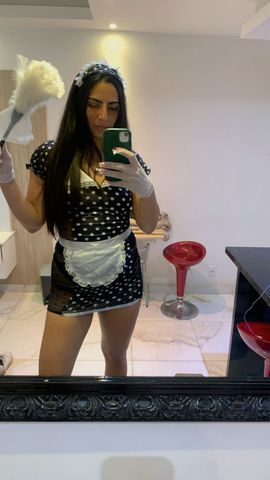 Gosto de explorar meus prazeres sou nova mas estou disposta a experimentar tudo 