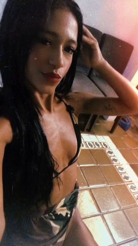 Olá amores,estou de volta por aqui e com muitas outras novidades,sou uma garota de 20 anos mas com uma aparência de ser bem mais nova,sou magrinha e baixinha porém com um corpo proporcional,estou aqui pra te dar muito prazer e fazer você ir a loucura,vem se deliciar comigo 🤭🤤🤤
Oral e vaginal 150
Completo 250 