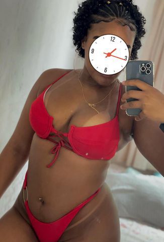 A sua procura acabou mulher grande e cheia de tesao
Bucetinha aperta e boquinha quente 
Estou na Cidade louca pra sentar em picas diferentes venha conhecer sua nova putinha 
Tenho local próprio 