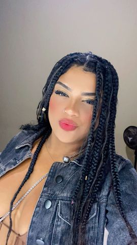 
se você procura uma transa de verdade, com entrega total, encontrou a negra certa!
sou safada, carinhosa e completamente sem tabus…
💋 beijo na boca? com gosto!
🍑 anal? faço e gosto!
🔄 inversão? só vem que eu domino!
🖐️ biotoque? sem julgamentos, só prazer…

💦 atendo com carinho, tesão e zero frescura. gosto de homem que sabe o que quer e vem pronto pra viver uma experiência completa!

