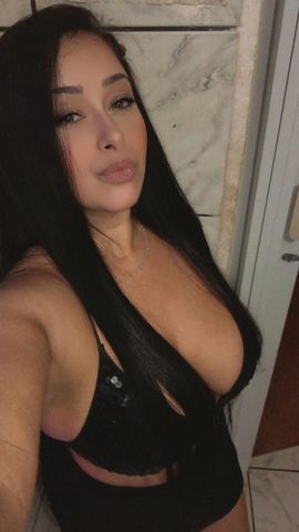 Olá rapazes, sou Carol Rapunzel tenho 25 anos e estou a disposição para satisfazê-los, meu atendimento e estilo namoradinha, com seios fartos e um bumbum de deixá-los loucos, venha se satisfazer. Atendimento completo. Com local, e vídeos chamadas disponível. Atendimento 24hrs.
Ao me chamar e só informar que veio através do ocabare.com.