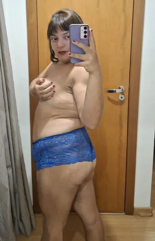 vem gozar gostoso e me fazer gemer gostozinho?
Aproveitem pq estarei na região somente ate amanhã. Reserve seu horariio e venha se delicias!!